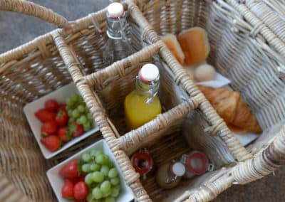 About us 23 BnB De Moerbei Texel BnB De Moerbei texel ontbijt op de sfeervolle gastenkamers met eigen badkamer of in de tuin De Cocksdorp » BnB De Moerbei Texel